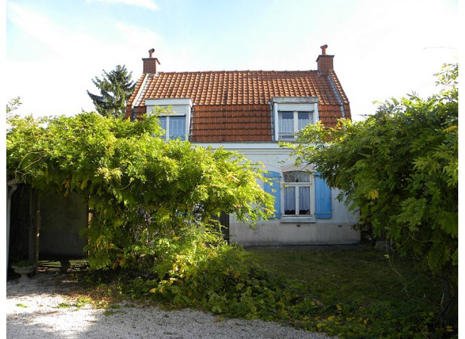 Maison à vendre Ref.1057-1